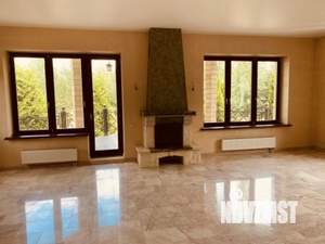 Дом 479м², 3-этажный, участок 30 сот.  