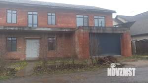 Дом 6567м², 2-этажный, участок 15 сот.  