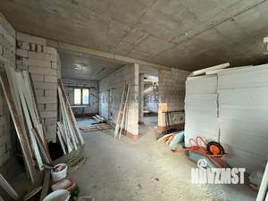 Дом 260м², 2-этажный, участок 5 сот.  