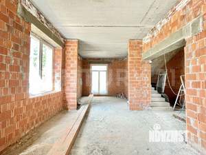 Дом 280м², 2-этажный, участок 8 сот.  