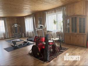 Дом 328м&sup2;, 2-этажный, участок 6 сот.  