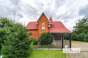 Дом 234м², 2-этажный, участок 15 сот.  