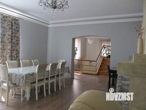Дом 350м², 4-этажный, участок 8 сот.  