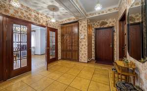 Дом 447м², 2-этажный, участок 15 сот.  