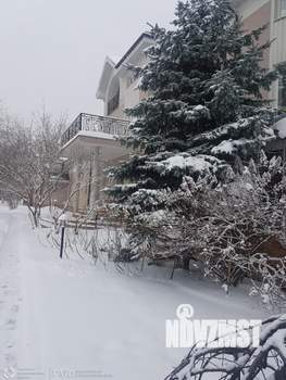 Дача 1245м², 3-этажный, участок 11 сот.  