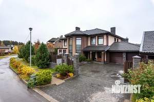 Дом 472м&sup2;, 2-этажный, участок 16 сот.  