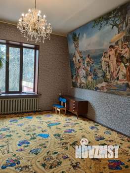Коттедж 670м², 2-этажный, участок 12 сот.  