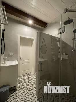 Дом 500м², 4-этажный, участок 9 сот.  