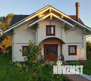 Коттедж 274м², 2-этажный, участок 15 сот.  