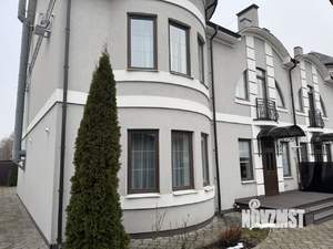 Коттедж 300м&sup2;, 3-этажный, участок 6 сот.  