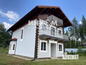 Дом 330м², 2-этажный, участок 10 сот.  