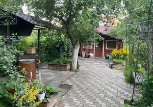 Дом 180м², 2-этажный, участок 8 сот.  