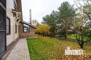 Дом 443м², 2-этажный, участок 18 сот.  