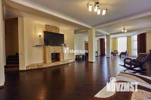 Коттедж 620м², 4-этажный, участок 13 сот.  