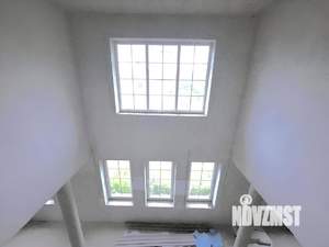 Дом 395м&sup2;, 2-этажный, участок 6 сот.  