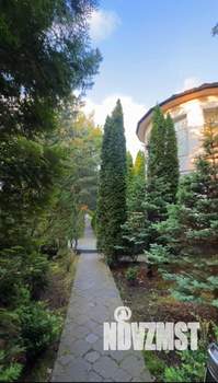 Дом 451м&sup2;, 2-этажный, участок 21 сот.  