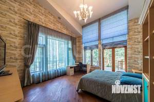 Дом 1540м², 2-этажный, участок 410 сот.  