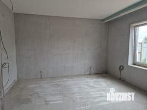 Дом 290м², 3-этажный, участок 787 сот.  