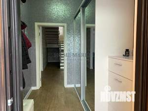 Дом 276м², 2-этажный, участок 6 сот.  