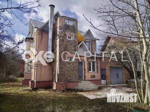 Дом 276м², 2-этажный, участок 12 сот.  