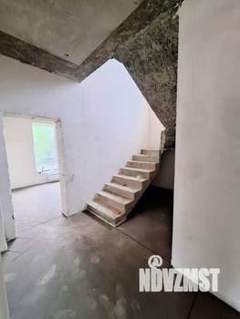 Дом 185м², 2-этажный, участок 6 сот.  