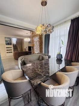 Дом 350м², 2-этажный, участок 7 сот.  