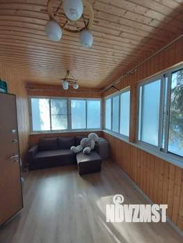 Дом 81м², 2-этажный, участок 9 сот.  