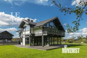 Дом 322м², 2-этажный, участок 13 сот.  