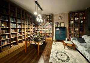 Дом 450м², 2-этажный, участок 20 сот.  