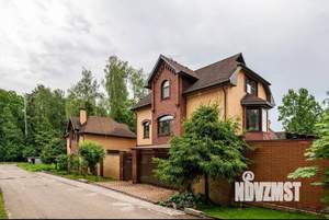 Дом 250м², 3-этажный, участок 9 сот.  