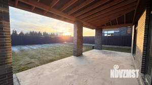 Коттедж 212м², 2-этажный, участок 6 сот.  