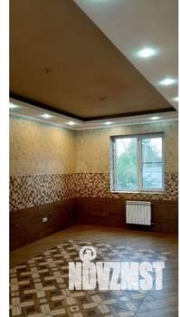 Коттедж 230м&sup2;, 3-этажный, участок 7 сот.  