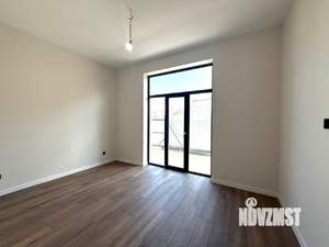 Коттедж 280м², 2-этажный, участок 9 сот.  