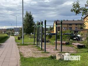 Коттедж 212м², 2-этажный, участок 6 сот.  