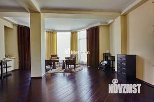 Коттедж 620м², 4-этажный, участок 13 сот.  