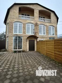 Дом 225м², 3-этажный, участок 3 сот.  