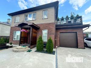 Дом 276м², 2-этажный, участок 6 сот.  