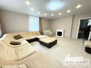 Дом 220м², 2-этажный, участок 9 сот.  