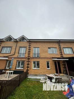 Таунхаус 130м², 3-этажный, участок 1 сот.  