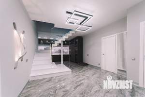 Дом 262м², 2-этажный, участок 30 сот.  