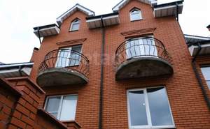 Дом 314м², 3-этажный, участок 4 сот.  