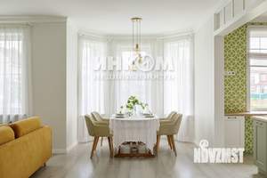 Дом 260м², 2-этажный, участок 17 сот.  