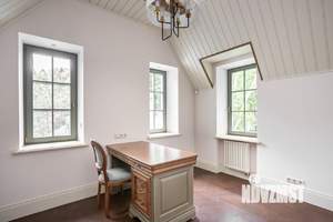 Коттедж 326м², 2-этажный, участок 8 сот.  