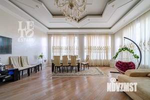 Дом 530м², 2-этажный, участок 16 сот.  