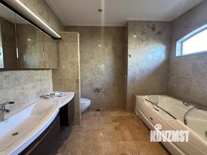 Коттедж 420м², 3-этажный, участок 9 сот.  