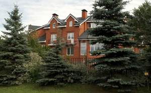 Дом 314м², 3-этажный, участок 4 сот.  