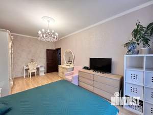 Дом 198м², 2-этажный, участок 5 сот.  