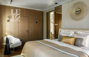 Дом 210м&sup2;, 3-этажный, участок 4 сот.  