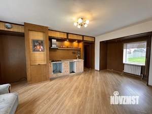 Дом 314м&sup2;, 3-этажный, участок 17 сот.  