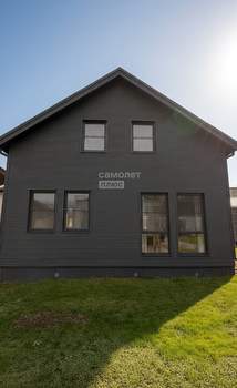 Дом 200м², 2-этажный, участок 10 сот.  